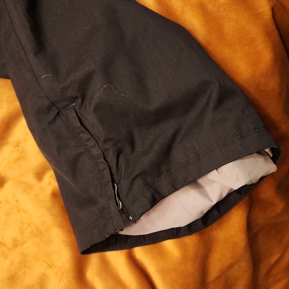 Burton Snowboad Pants - Picture 2 of 3